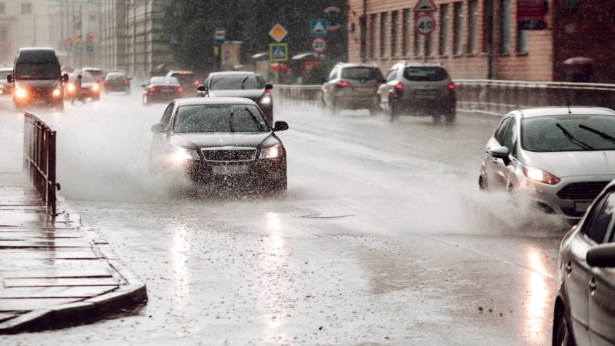 April Showers & Road Powers: Driving Tips for Spring