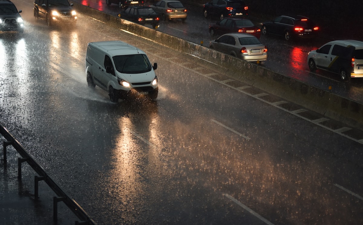 Navigating November’s Rainy Roads: Fleet Safety Tips for Wet Weather