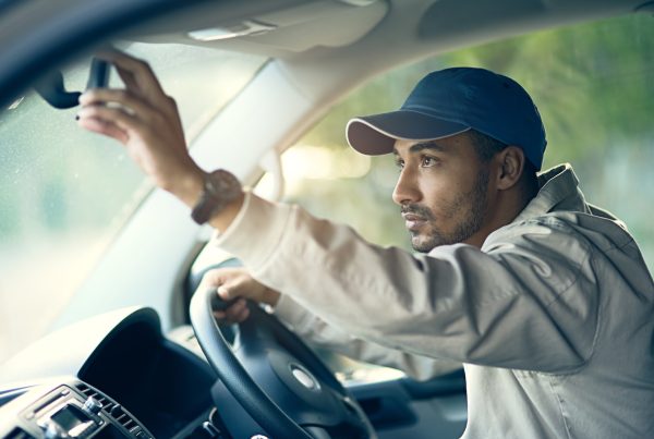 Master Defensive Driving: Essential Tips for Fleet Drivers Safety